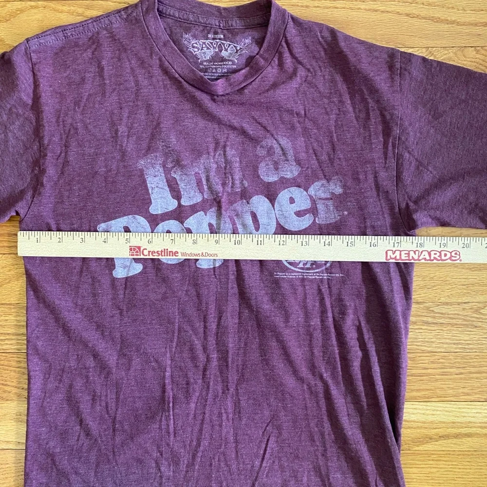 Savvy Dr. Pepper Tshirt Adult Medium Maroon Faded Graphic Tee Flawed Inside Neck - Picture 4 of 6